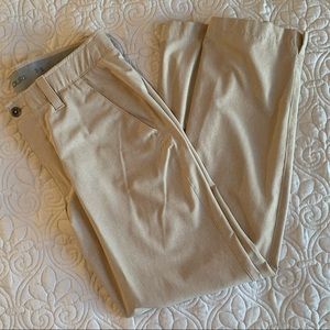 Men’s khaki pants